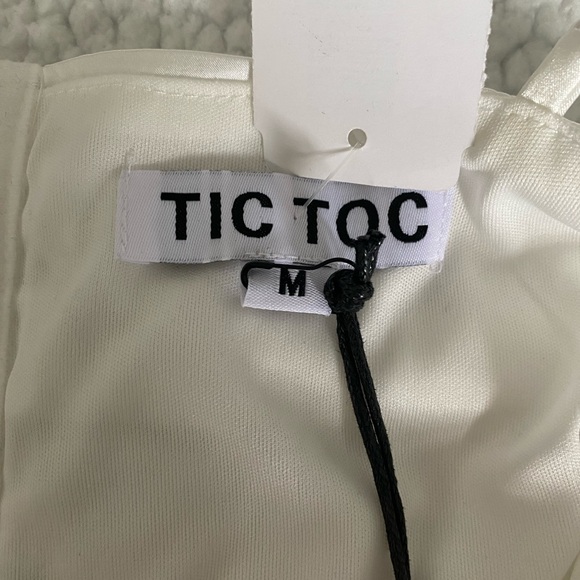 TIC TOC white crop top - Picture 3 of 4